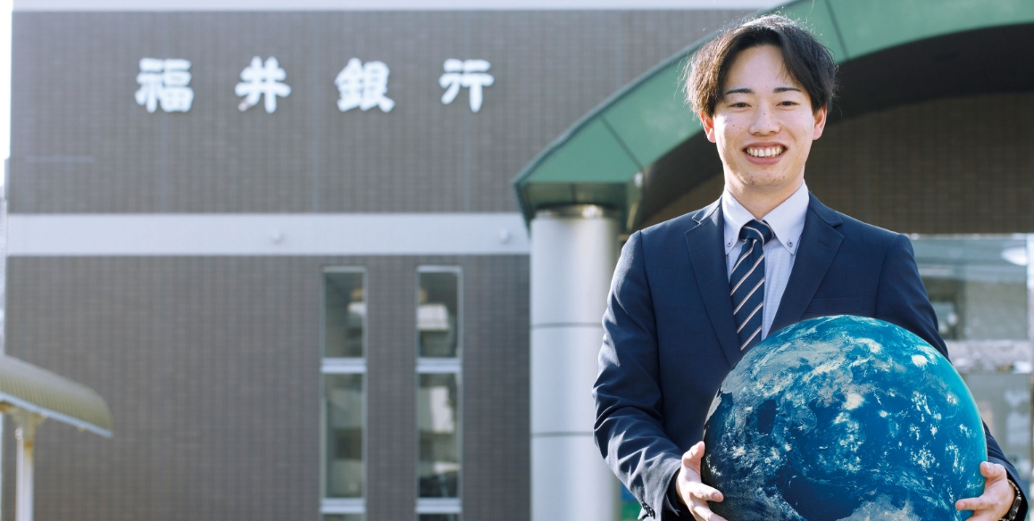 先輩インタビュー